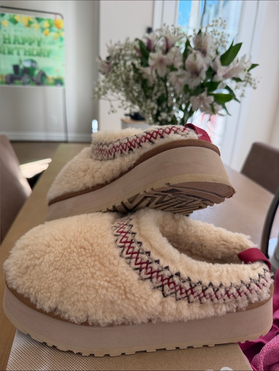UGG Shoes - UGG Cream Sherpa Slip-On Platform Slippers with Red Stitching